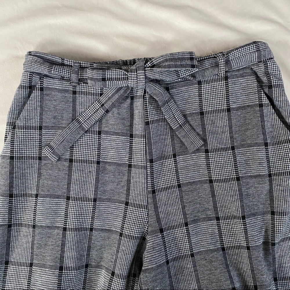 F21 Plaid Straight Leg Trouser Legging